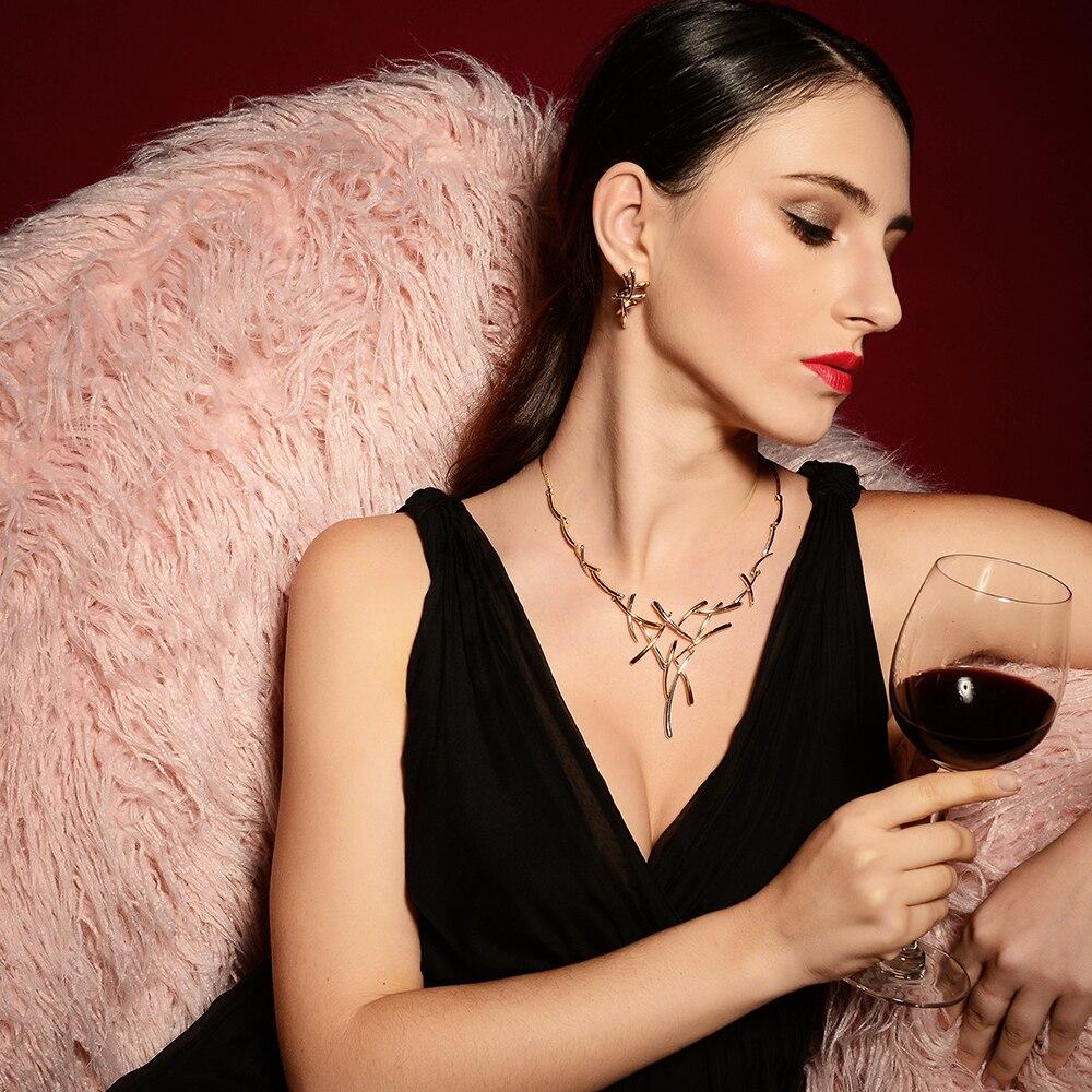 Viennois  Metallic Earrings Statement Cross Jewelry Set - Trend Catalog